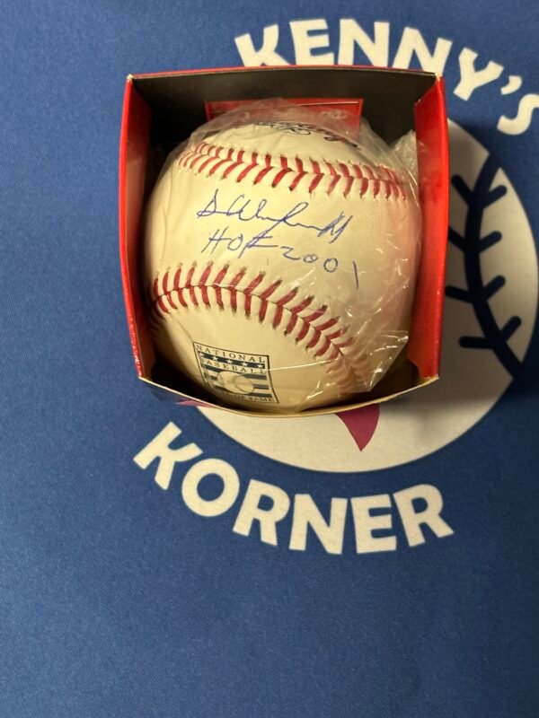 Dave Winfield Autographed Hall of Fame Baseball