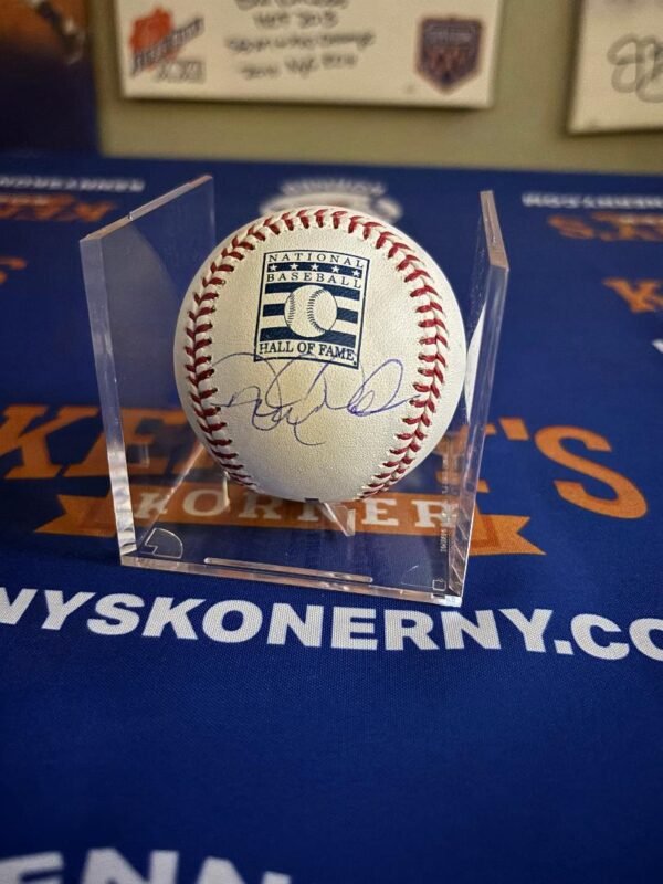 Yankee Great & Hall of Famer Derek Jeter Autographed Hall of Fame Logo Ball JSA Letter - Image 6