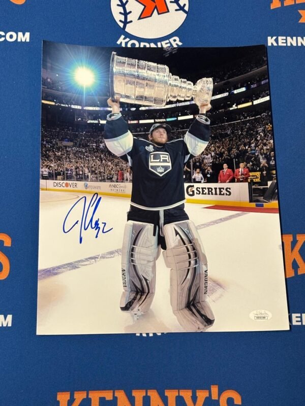 Los Angeles Kings Legend Jonathan Quick Autographed 11x14 Photo JSA / COA