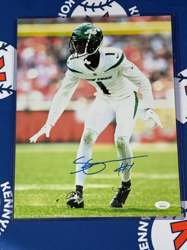 New York Jet Autographed 11x14 Photo of Shut -Down Cornerback Sauce Gardner JSA / COA - Image 3