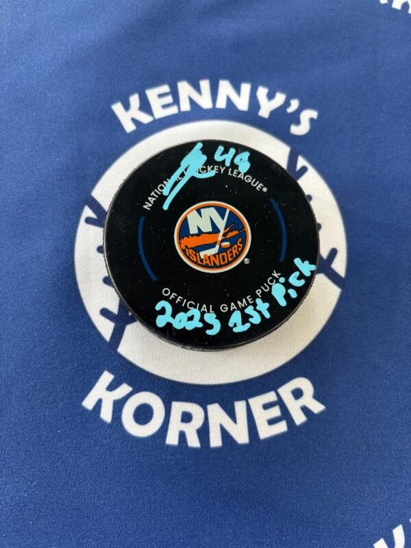 New York Islanders #1 Pick Matthew Schaffer Autographed Official Game Puck w/ #1 Pick Inscription JSA / COA - Image 3