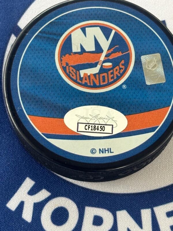 New York Islanders #1 Pick Matthew Schaffer Autographed Retro Puck White Paint Pen. JSA / COA - Image 2