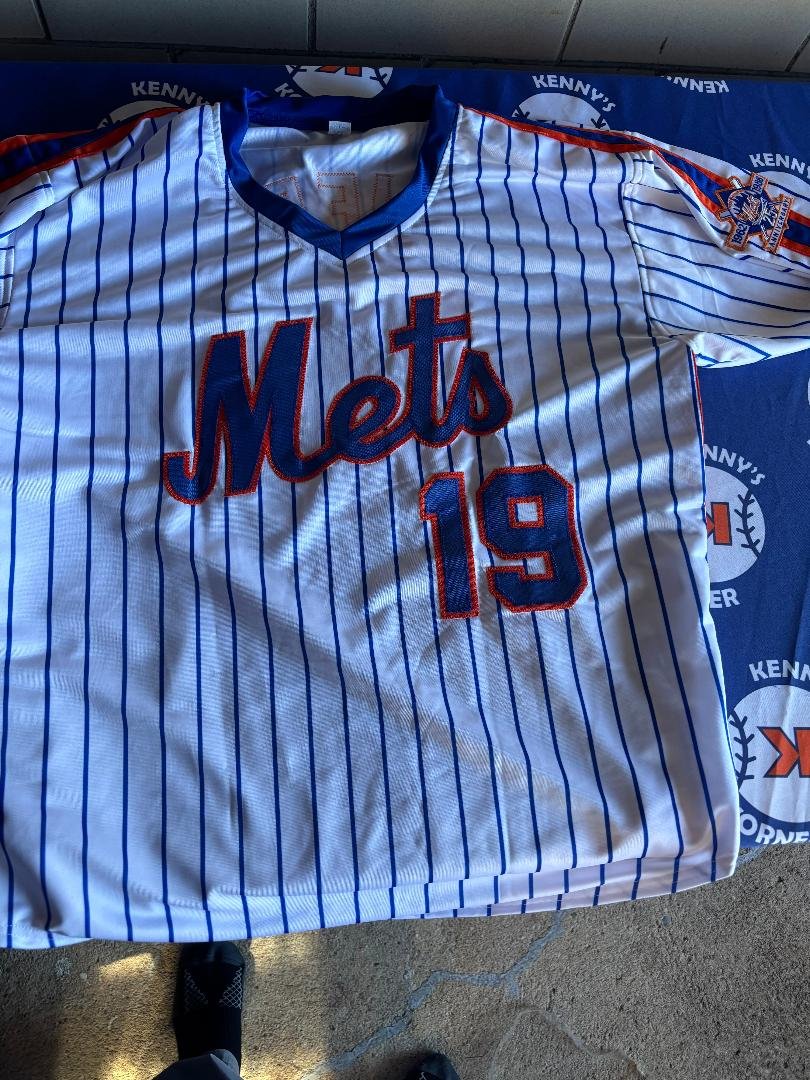 1986 New York Mets Clutch Lefty Bobby Ojeda Autographed & Inscribed Mets Home Jersey Beckett COA - Image 2