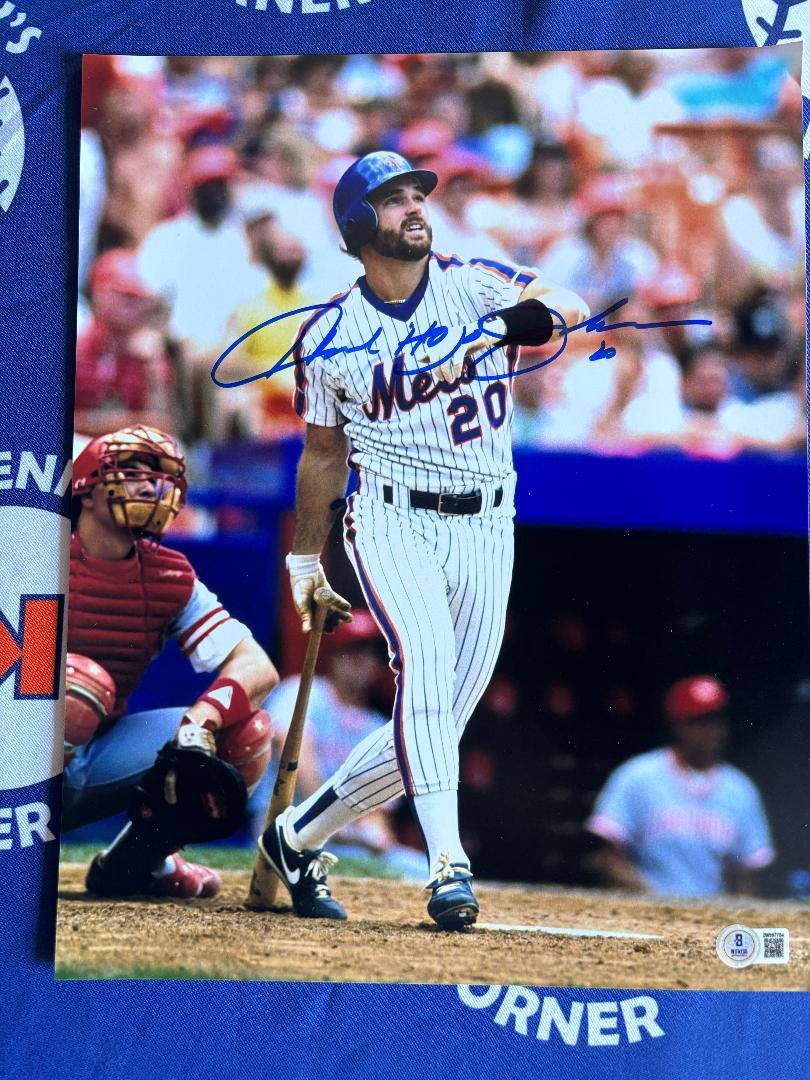 New York Mets 1986 Clutch 3rd Baseman Howard "HoJo" Johnson Incredible Hitting Image Autographed 11x14 Photo Beckett